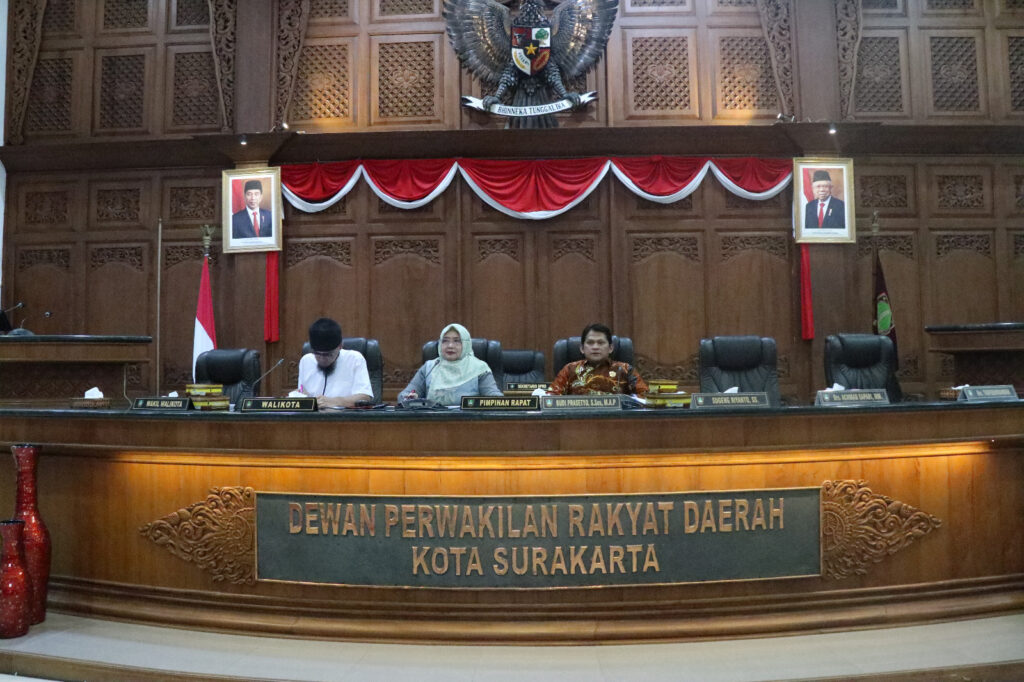 LPMK Usulkan Penambahan Payung Hukum Force Majeure dan Penguatan Hak-hak Pedagang dalam Public Hearing