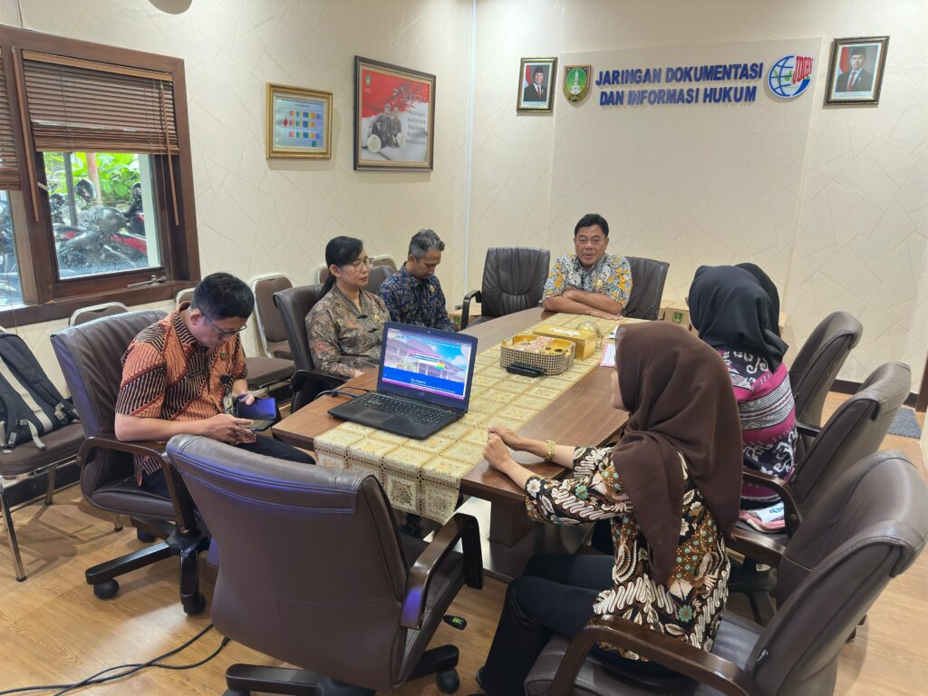 Monev dan Tinjauan Lokasi JDIH Setwan Kota Surakarta: Evaluasi dan Pengembangan Layanan Informasi Hukum