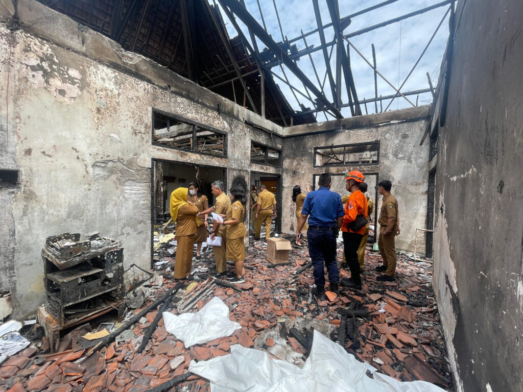 Inventarisasi Aset Pasca Kebakaran, BPKAD Surakarta Lakukan Peninjauan di Setwan