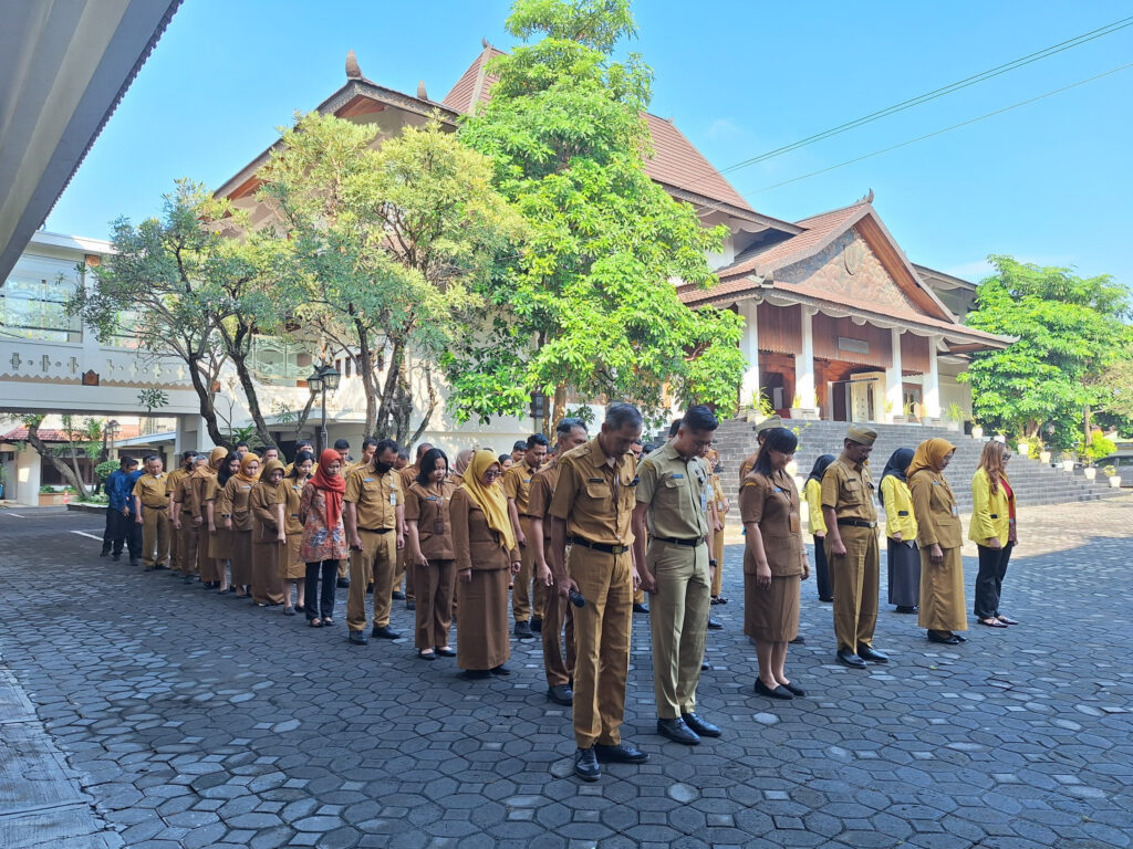 Syukuran Peringkat 2 JDIH Provinsi, Sekwan: “Ini Prestasi, Tapi Kita Jangan Berhenti di Sini!”